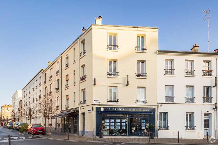 Retail in Vincennes for lease - Primary Photo - Image 1 of 2