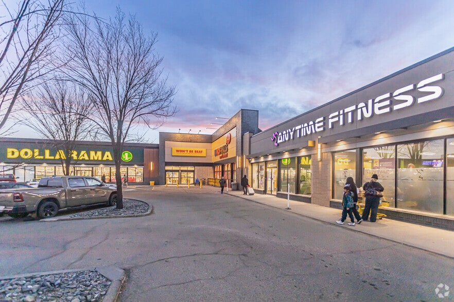 10429-10475 80 Av NW, Edmonton, AB for sale - Primary Photo - Image 1 of 1