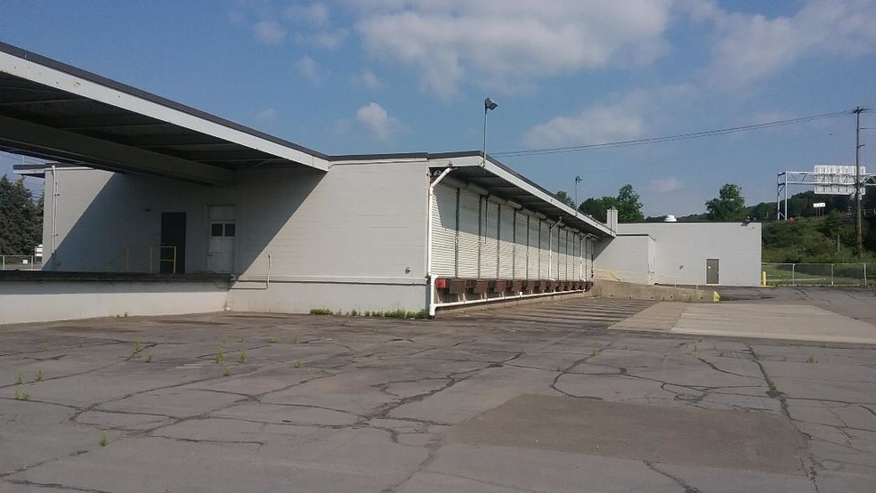 364 Industrial Park Dr, Binghamton, NY for lease - Building Photo - Image 2 of 10