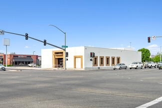 More details for 2001 S Mooney Blvd, Visalia, CA - Retail for Lease