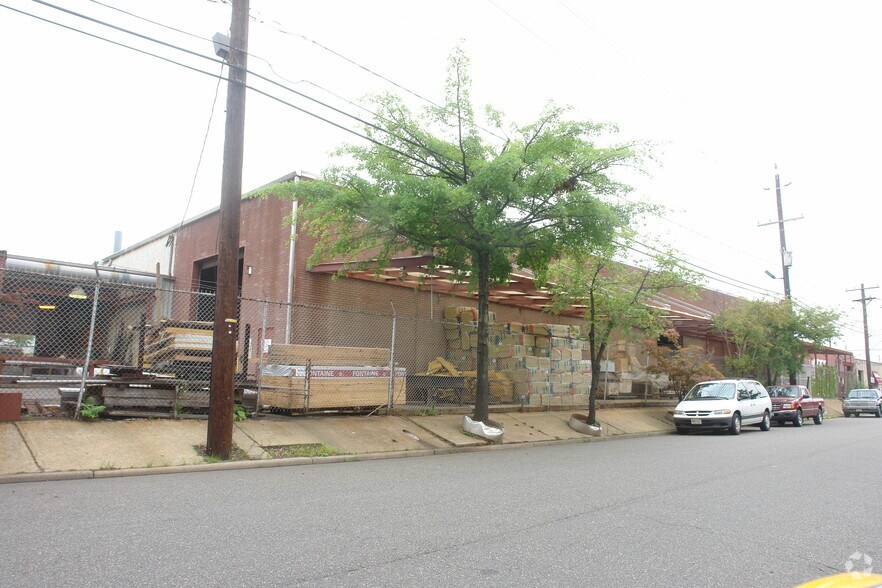 169193 Highland Pky, Roselle, NJ 07203 Industrial for Sale