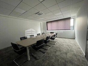 Flex in Tigery for lease Interior Photo- Image 1 of 1