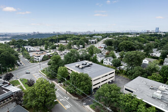 720 E Palisades Ave, Englewood Cliffs, NJ - aerial  map view