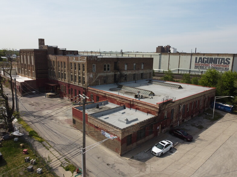 2600 W 19th St, Chicago, IL for lease - Building Photo - Image 1 of 2