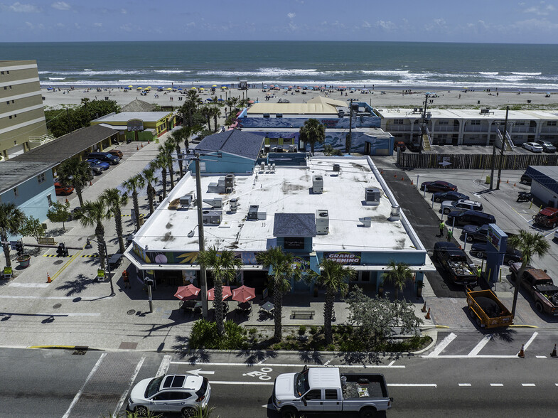 1-9 S Atlantic Ave, Cocoa Beach, FL for sale - Building Photo - Image 1 of 1