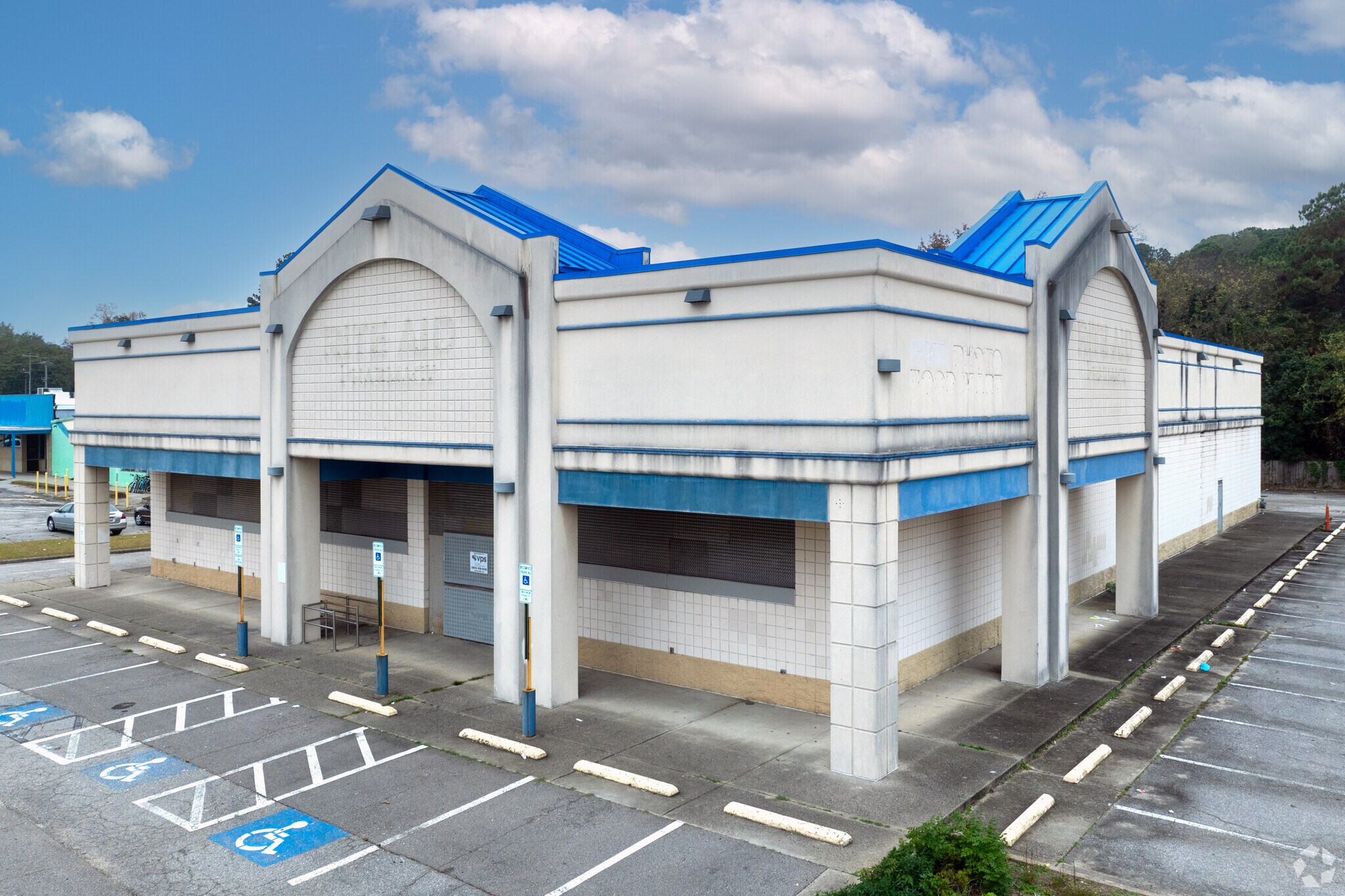 824 W Raleigh Blvd, Rocky Mount, NC for lease Primary Photo- Image 1 of 17