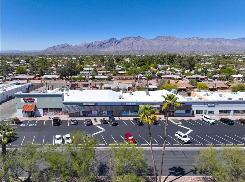 4805-4897 E Speedway Blvd, Tucson, AZ for lease - Aerial - Image 3 of 3
