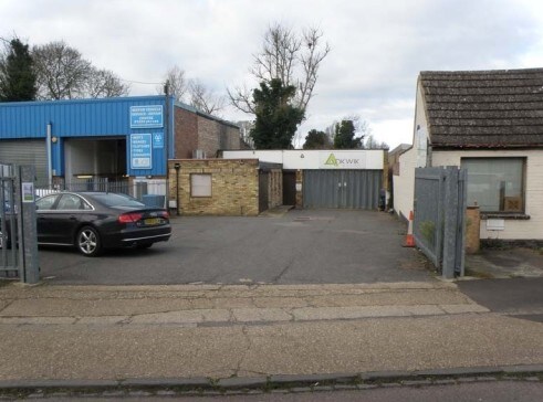 57 Ditton Walk, Cambridge for sale - Primary Photo - Image 1 of 1