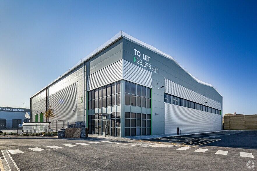 5 Dunnings Bridge Rd, Bootle for sale - Building Photo - Image 1 of 1