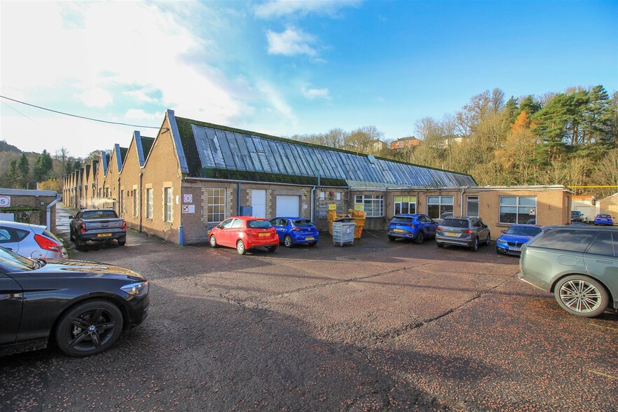 3 Liddesdale Rd, Hawick for lease - Primary Photo - Image 1 of 2