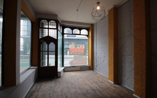 Corporation St, Rotherham for lease Interior Photo- Image 1 of 2