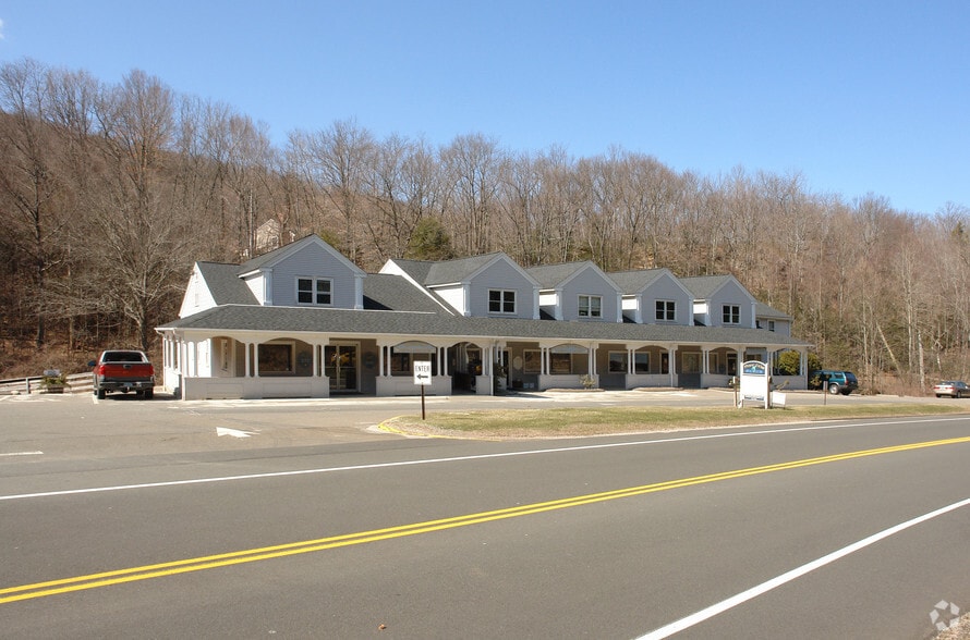 415 Killingworth Rd, Higganum, CT 06441 Office Property for Sale