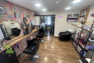 161-163 London Rd, Burgess Hill for lease Interior Photo- Image 1 of 3