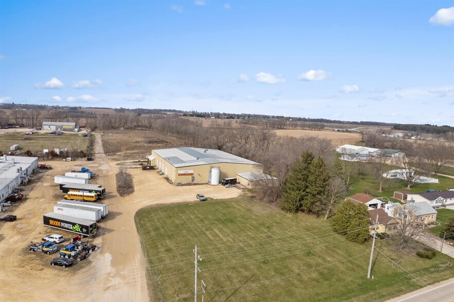 1560 Highway 75 E, Freeport, IL for sale - Building Photo - Image 1 of 1