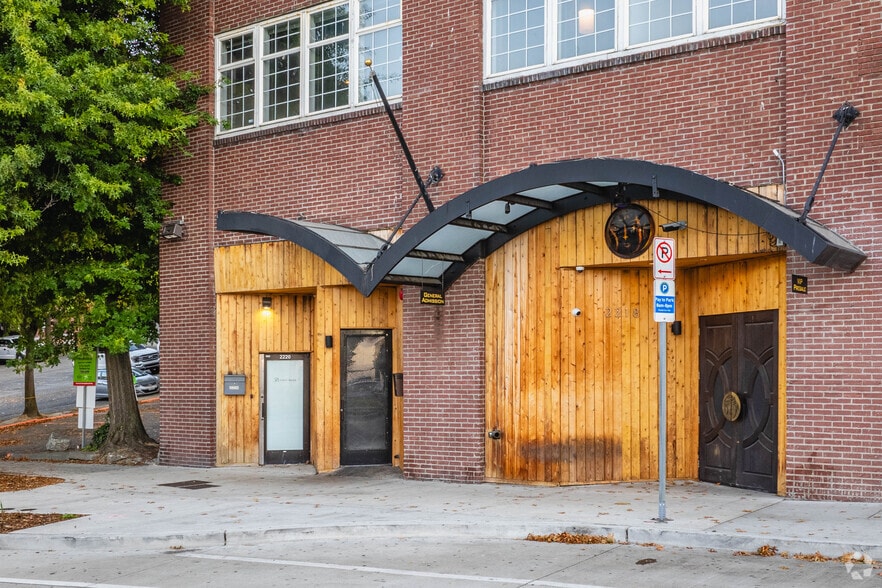 2218-2220 Western Ave, Seattle, WA for lease - Building Photo - Image 3 of 6