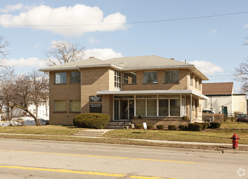 808 N Michigan Ave, Saginaw, MI for sale - Primary Photo - Image 1 of 1