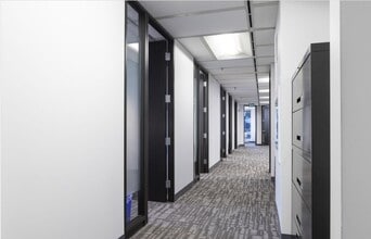 1 Richmond St W, Toronto, ON for lease Interior Photo- Image 2 of 3