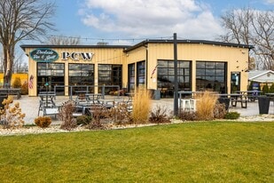 Pipe Creek Wharf - Turnkey Restaurant - Pub