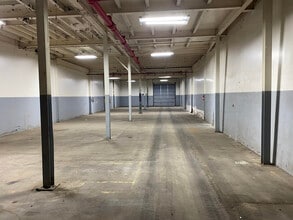 1315 Read St, Evansville, IN for sale Interior Photo- Image 2 of 2