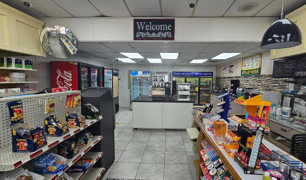 320 W Front St, Florence, NJ for sale - Building Photo - Image 3 of 19