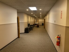 22 Pine St, Bristol, CT for lease Interior Photo- Image 2 of 3