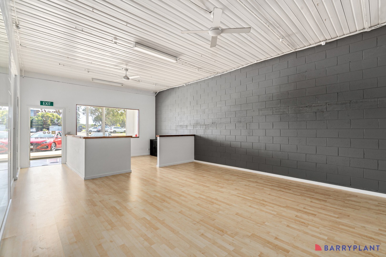 13-18 Vista Pl, Cape Woolamai for lease Interior Photo- Image 1 of 4