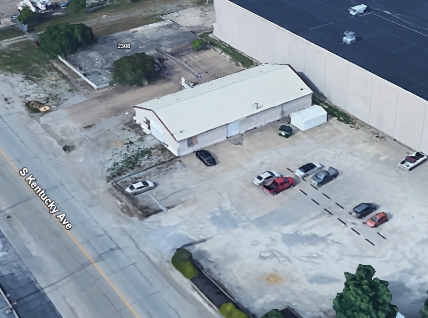 1100 Independence Ave, Evansville, IN for lease Interior Photo- Image 1 of 2