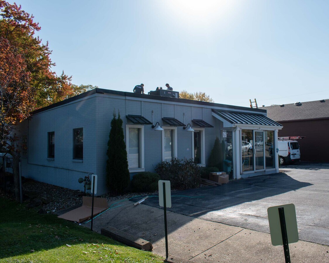 10545 Northfield Rd, Northfield, OH 44067 Retail for Sale