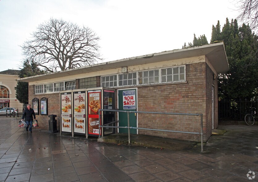 Ambrose St, Cheltenham, GL50 3JF