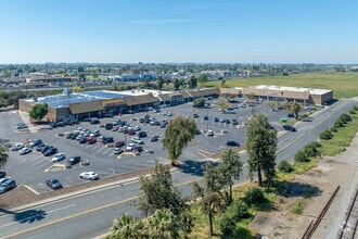 150 S 11th Ave, Hanford, CA - AERIAL  map view