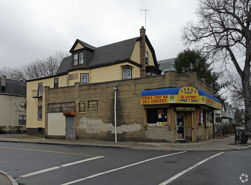 269 Halsted St, East Orange, NJ for sale - Primary Photo - Image 1 of 1