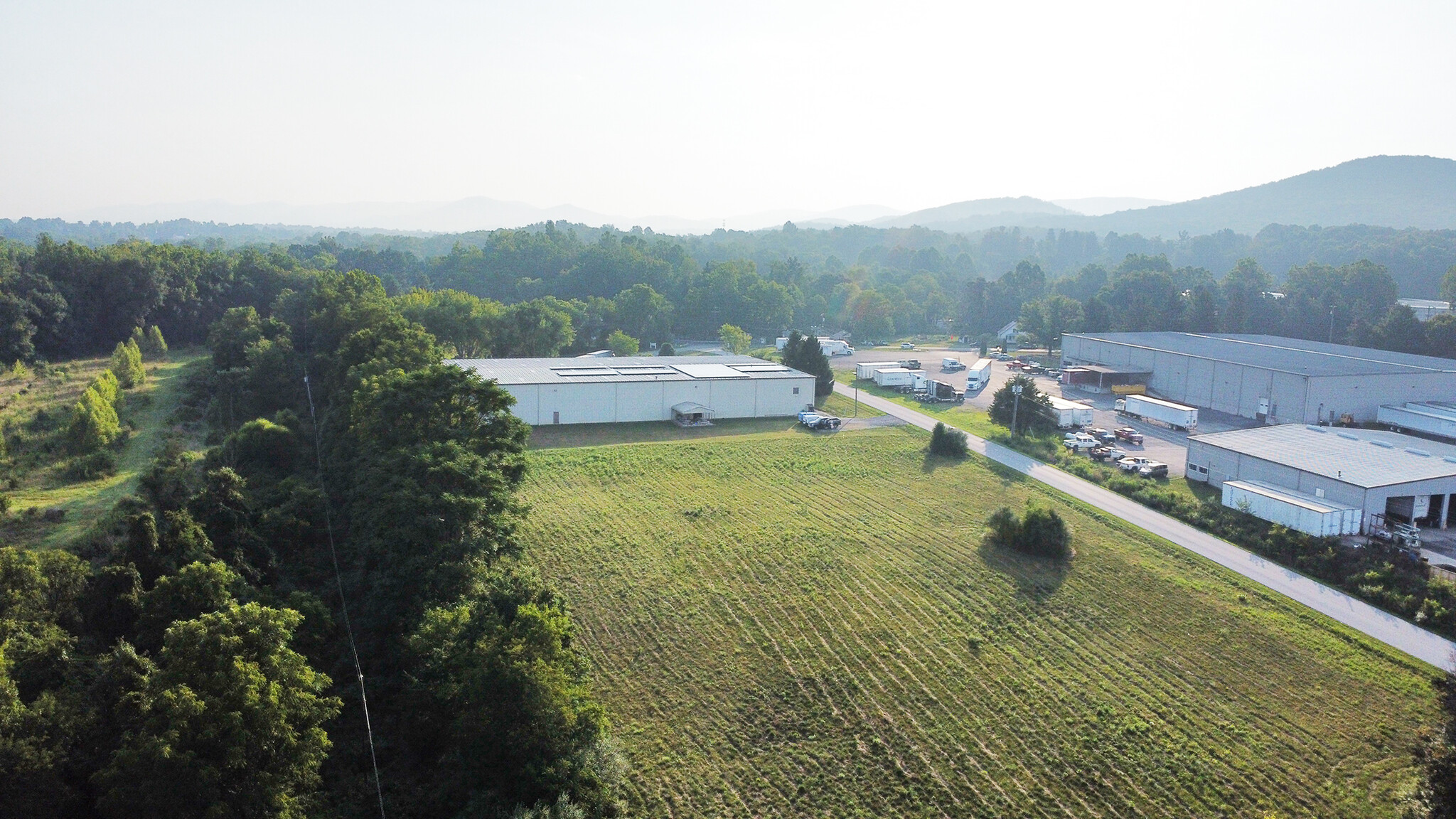 347 S Oak Ln, Waynesboro, VA for lease Building Photo- Image 1 of 5