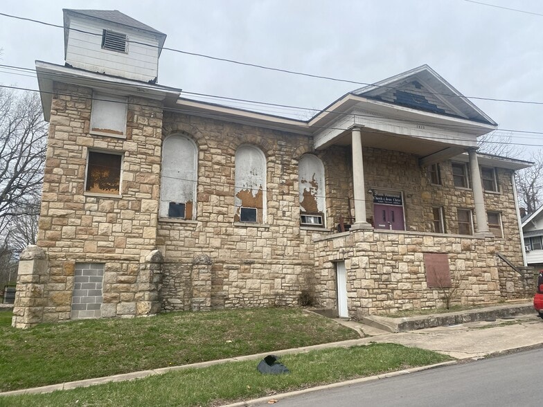 2830 N 17th St, Kansas City, KS for sale - Building Photo - Image 1 of 6