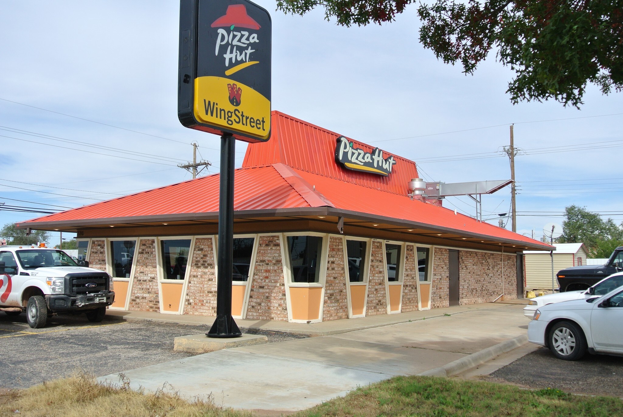 220 W Broadway St, Denver City, TX for sale Building Photo- Image 1 of 1