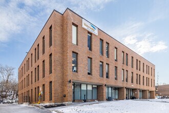 1750 Courtwood Cres, Ottawa, ON for lease Building Photo- Image 1 of 2