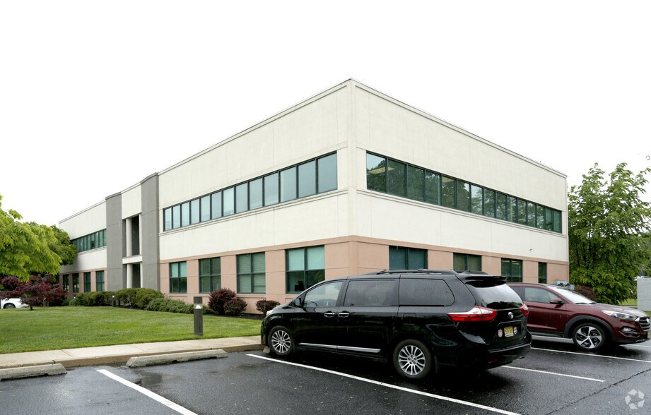 160 White Rd, Little Silver, NJ 07739 Office Suite For Lease