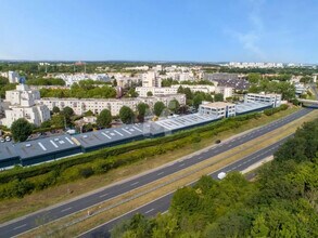 Évry-Courcouronnes - AERIAL map view