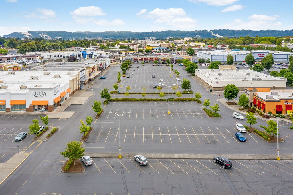 200 Triangle Ctr, Longview, WA 98632 Triangle Center