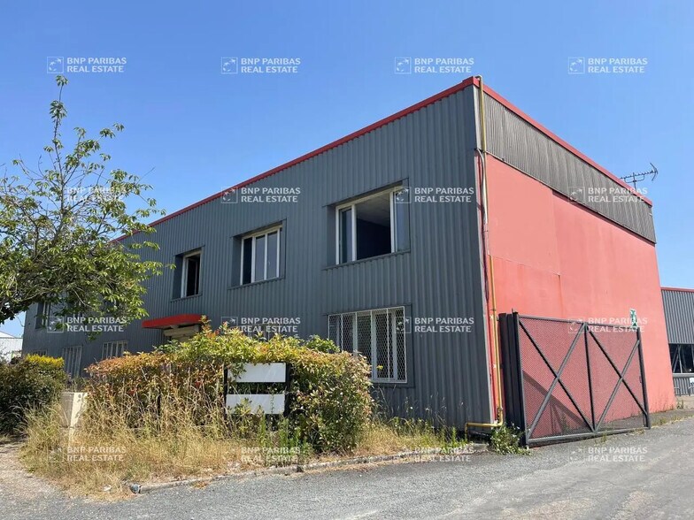Flex in Ingré for lease - Building Photo - Image 1 of 12