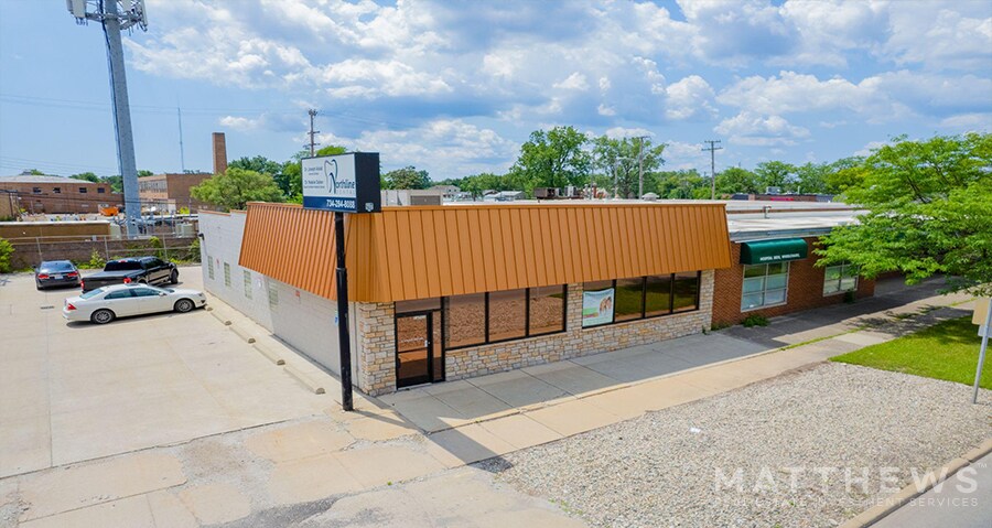 13703 Northline Rd, Southgate, MI for sale - Building Photo - Image 1 of 1