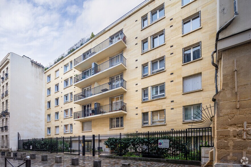 21 Rue Rollin, Paris for sale - Primary Photo - Image 1 of 1