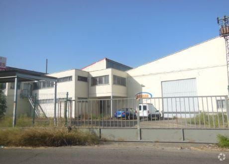 Industrial in Alcalá De Henares, Madrid for sale - Primary Photo - Image 1 of 6