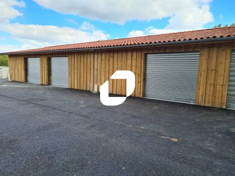 Industrial in Eysines for lease - Building Photo - Image 3 of 3