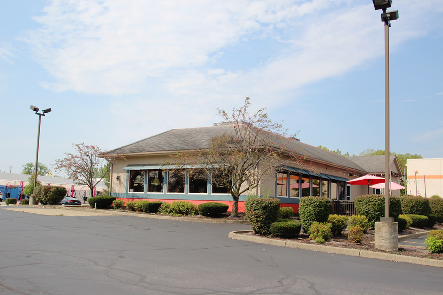 4136 Pearl Rd, Medina, OH for sale - Building Photo - Image 1 of 7