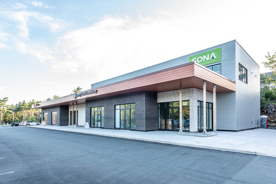 1191 Larry Uteck Blvd, Halifax, NS B4B 1H6