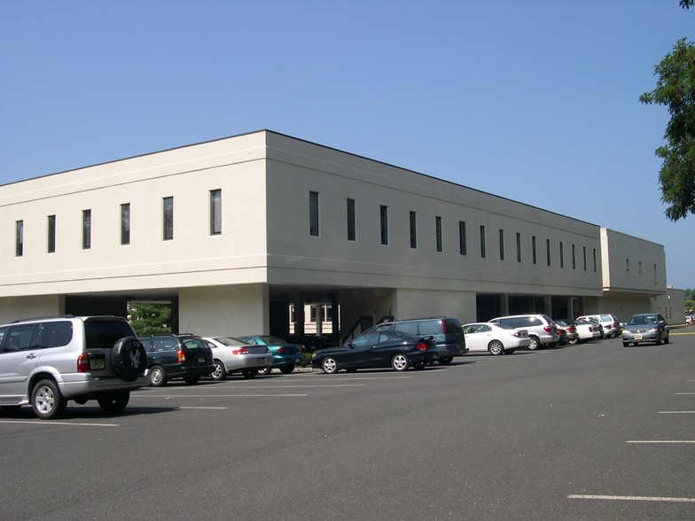 225 Millburn Ave, Millburn, NJ for lease - Building Photo - Image 3 of 6