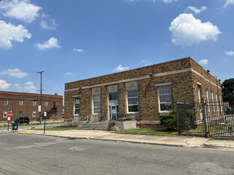 235 Burke St, River Rouge, MI for sale - Building Photo - Image 2 of 5