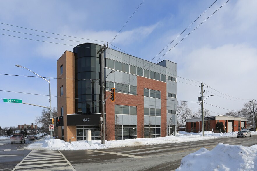 447 Frederick St, Kitchener, ON N2H 6S1 | LoopNet