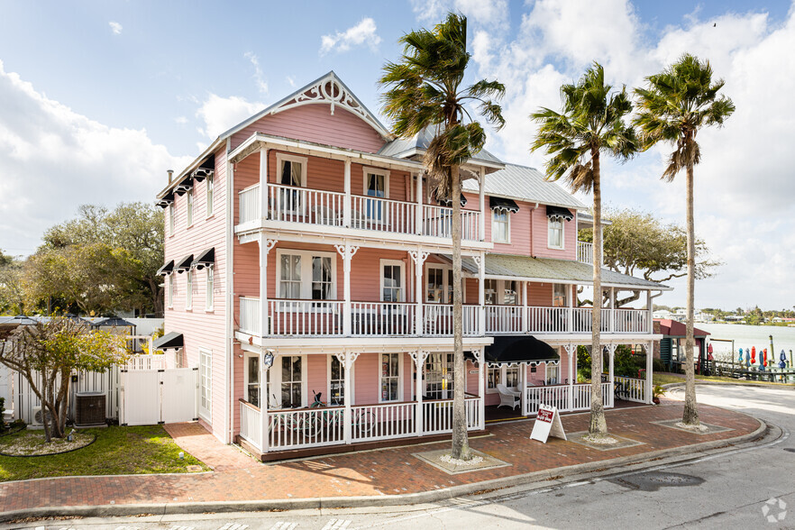 103 Flagler Ave, New Smyrna Beach, FL for sale - Primary Photo - Image 1 of 1