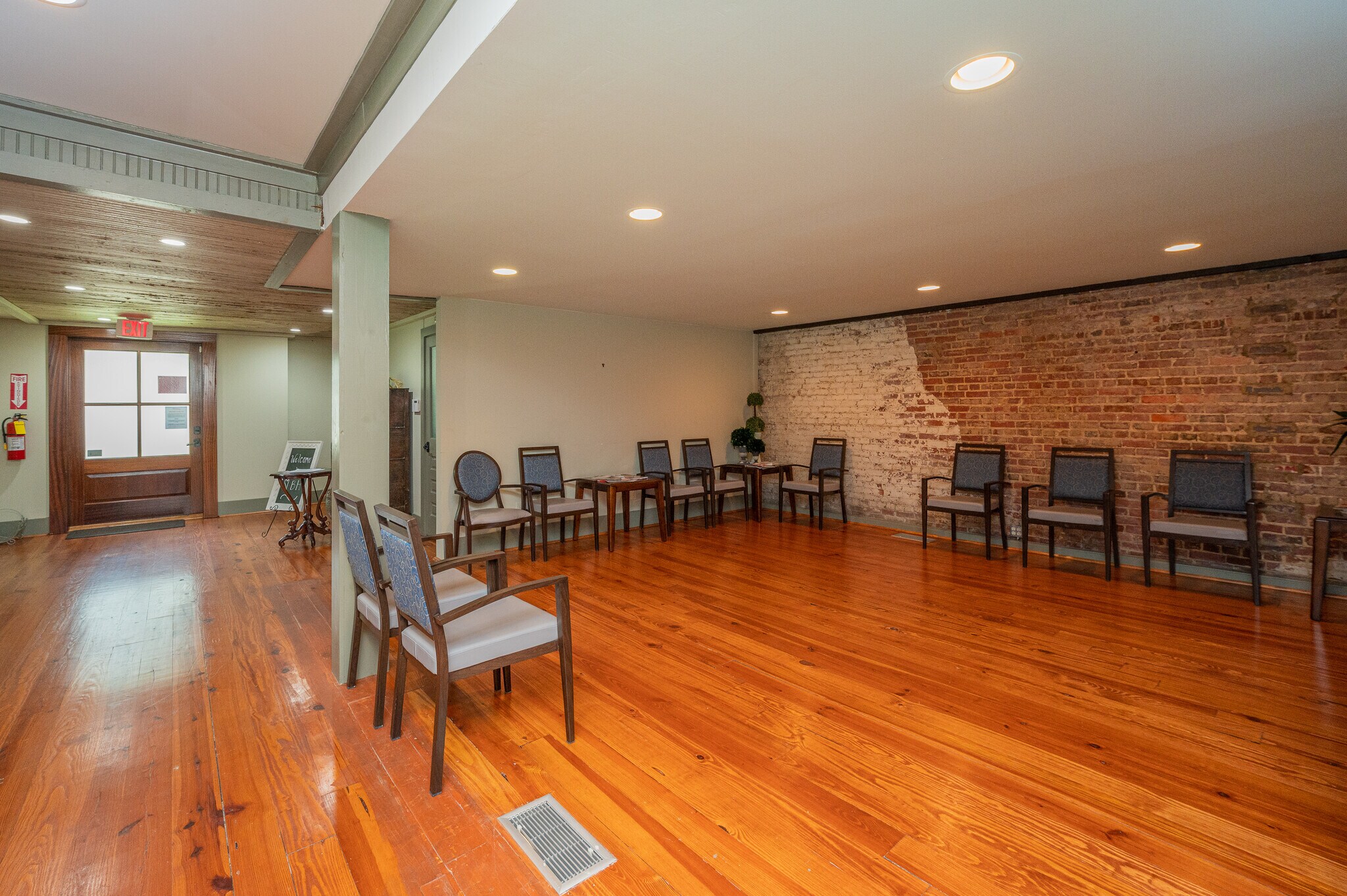 4984 Overton Rd, Birmingham, AL 35210 Commissary Building